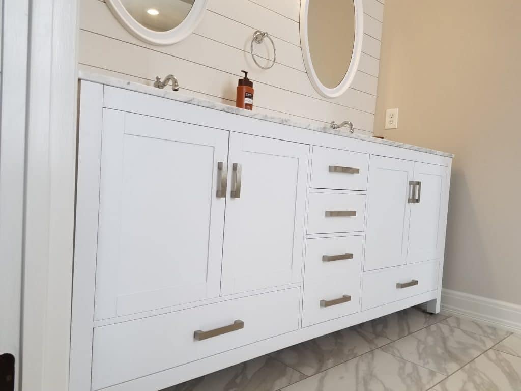 Bathroom Cabinets in St. Louis, MO