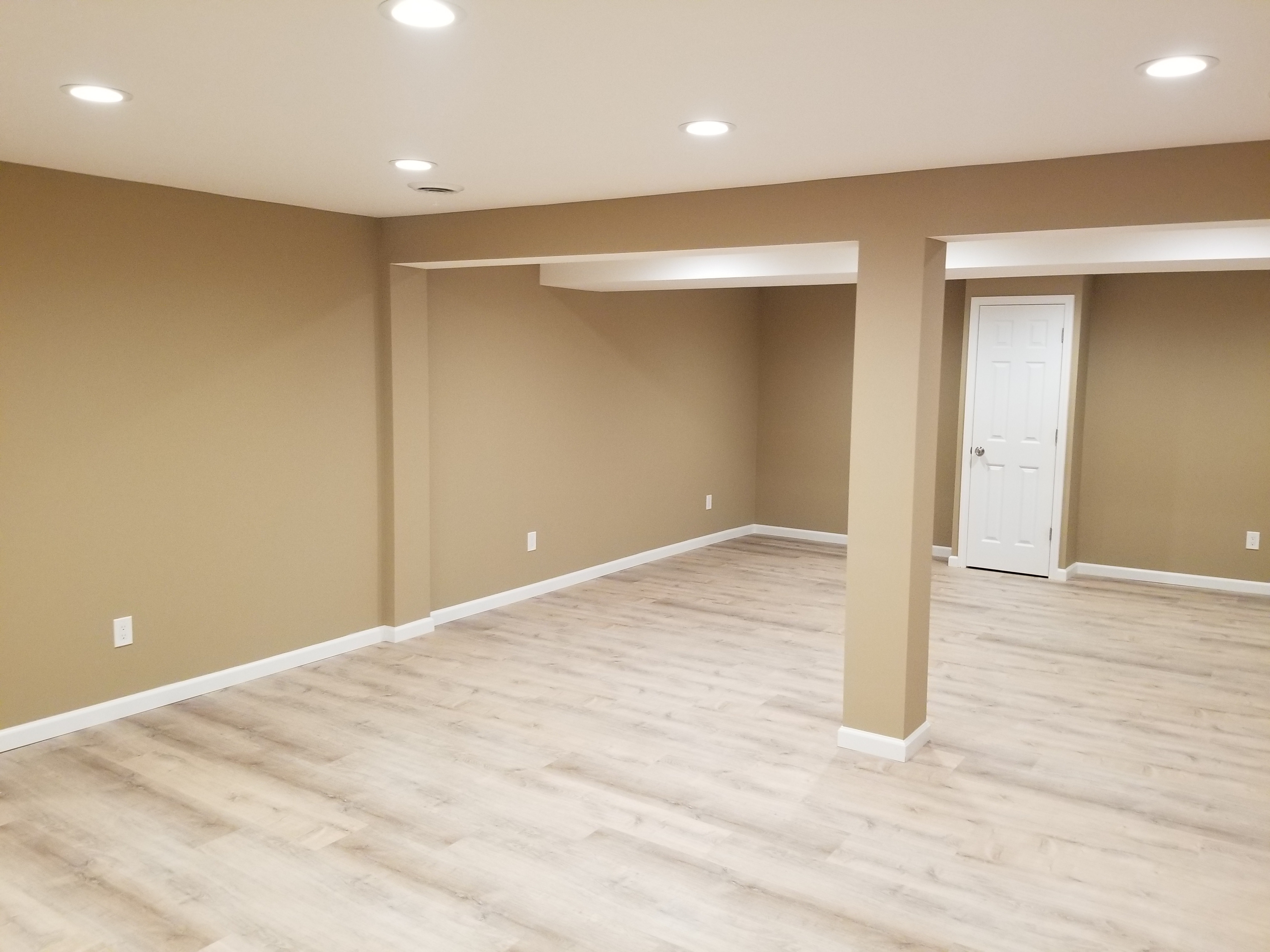 Finished Basement in St. Louis, MO