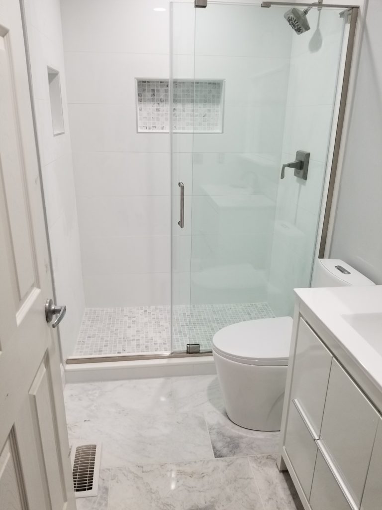 Enclosed Shower in St. Louis, MO